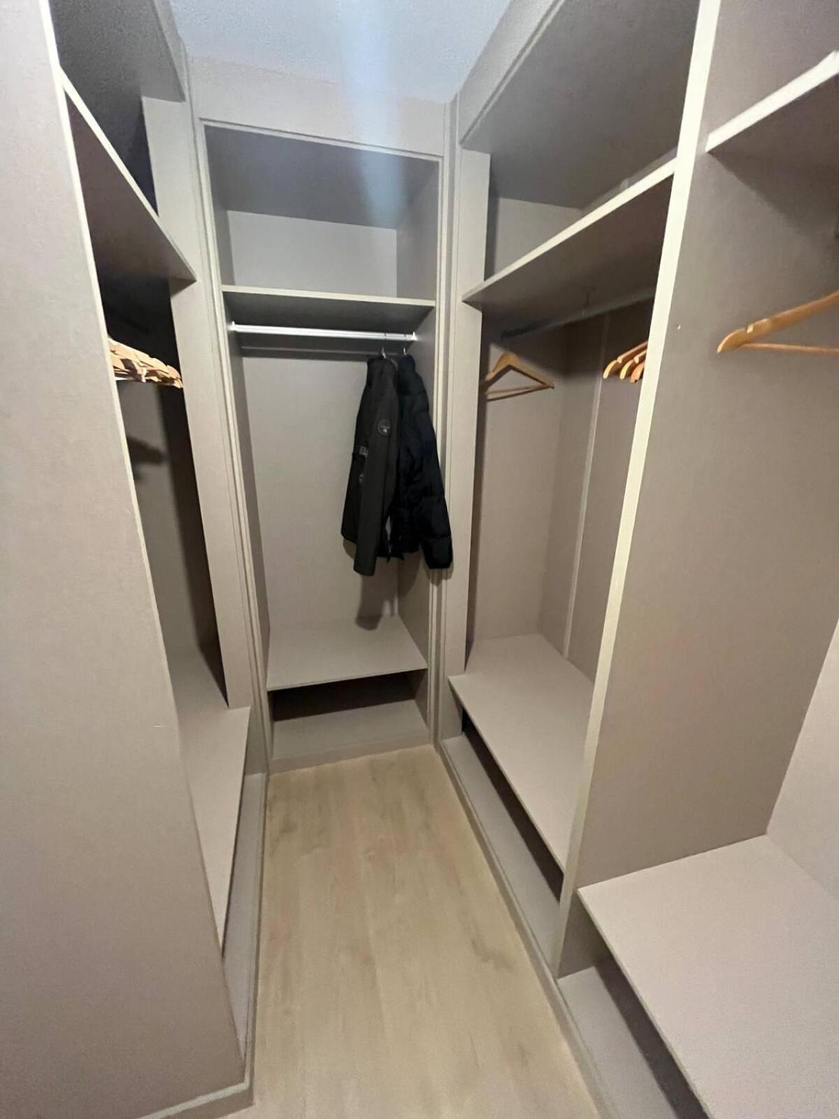 Moderno Bajo Con Jardin Apartment Zizur Mayor Exterior foto